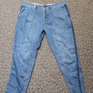 Free People Faded Pleated Trouser Denim Jeans Size 26